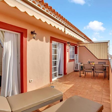 Top Floor, Sea View, Huge Terrace, Heated Pool, Garage Los Cristianos  Exterior photo